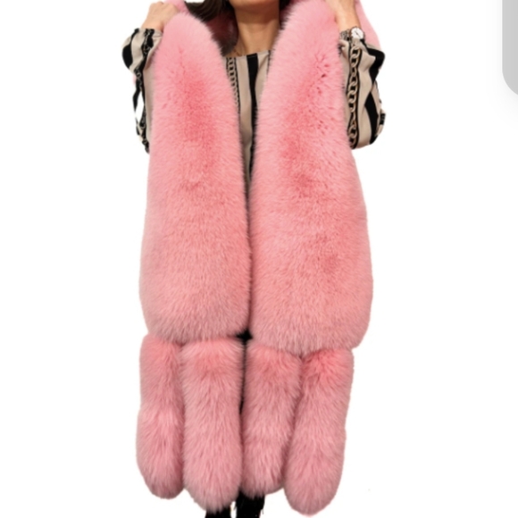 Saga Furs XL Pink Arctic Fox Fur Stole - Picture 6 of 6